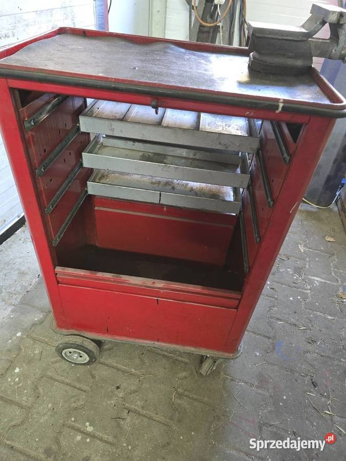 Szafka narzędziowa z imadłem śląskie Radoszewnica sprzedam