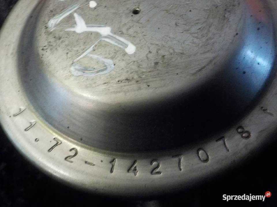 BMW E39 E46 528i 28 B 00r 193 M52 zawor EGR osobowe Suków