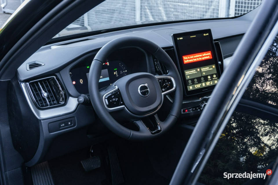 Volvo XC 60 Ultra Black Edition T8 AWD plugin elektrycznie ustawiane fotele łódzkie Łódź