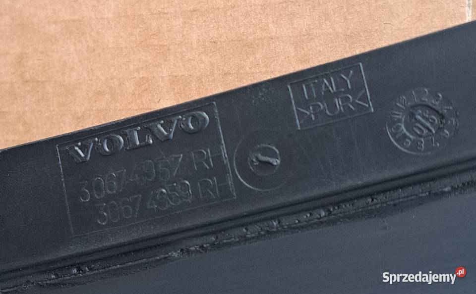 Szyba Karoseryjna Prawy Tył Volvo XC90 I