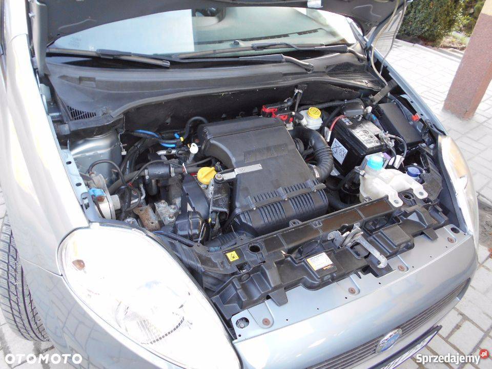 Fiat Grande Punto 1.4 16V 95KM 6 biegów Gaz LPG Klima 6