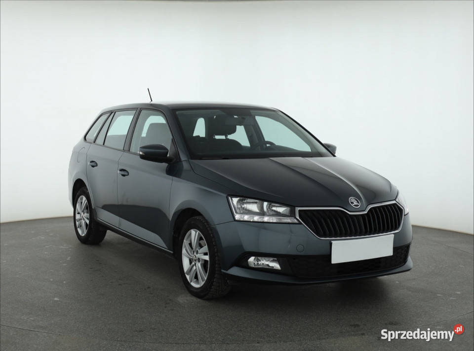 Skoda Fabia 10 TSI komputer pokładowy