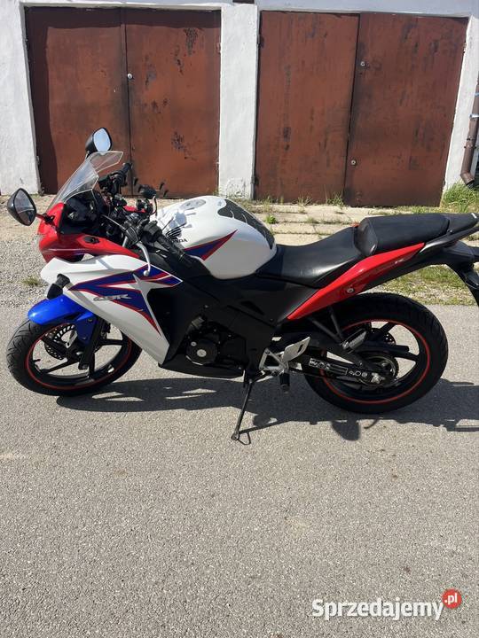 Honda CBR125R 2011r JC50 czterosuwowy Wolbrom sprzedam