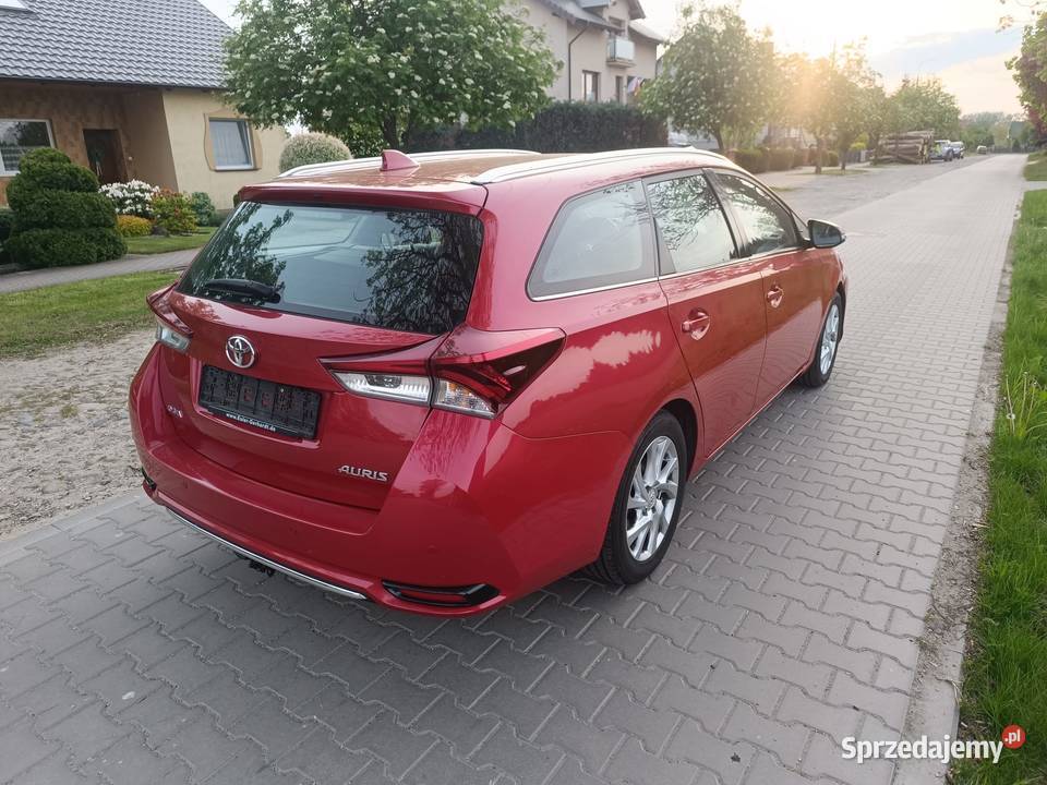 Toyota Auris Sport Touring LPG Prins Automat 116KM Buk