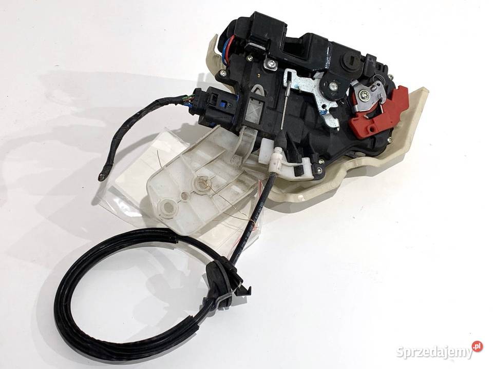 ZAMEK DRZWI LEWY TYŁ VW GOLF VI Kombi 0914 podkarpackie