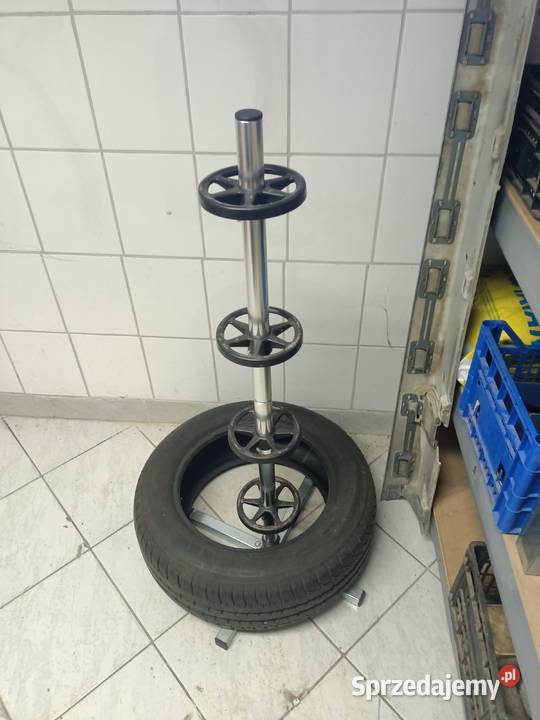 Sprzedam stojak na koła samochodowe Kozy sprzedam