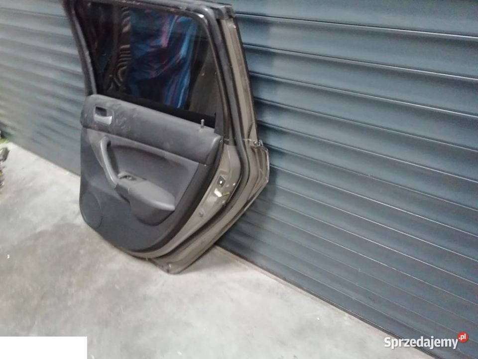 HONDA ACCORD VII 2005 KOMBI DRZWI PRAWY TYŁ Kozubszczyzna