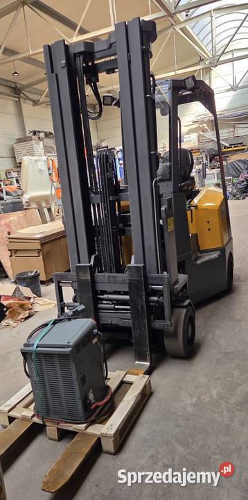 Wózek widłowy przegubowy AisleMaster 20SE sprzedam