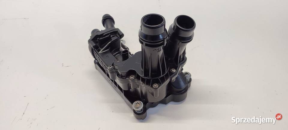 SKODA SUPERB III OBUDOWA TERMOSTATU 05L121111Q osobowe dolnośląskie