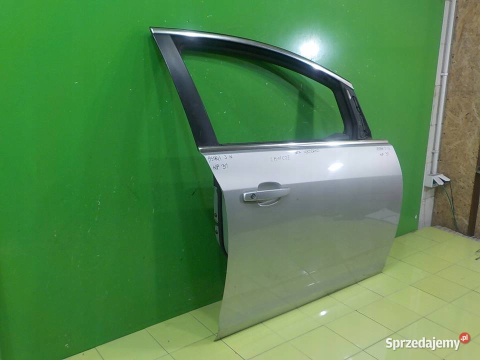 OPEL ASTRA J IV 14 T 11r HB 5D drzwi prawe przod osobowe mazowieckie Suków