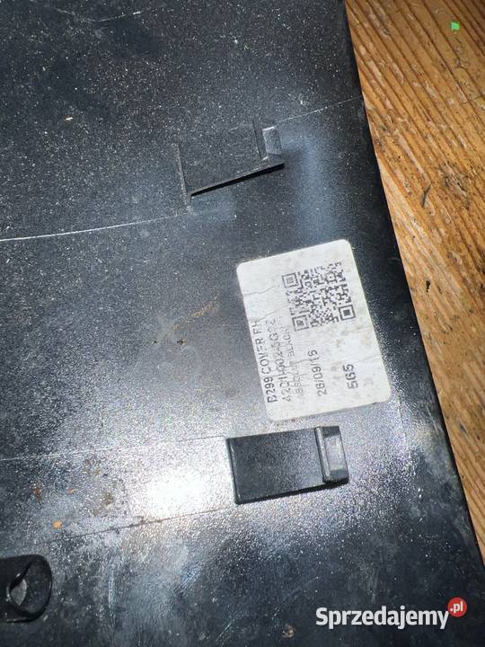 Obudowa lusterka prawa czarna ford fiesta mk7 Margonin