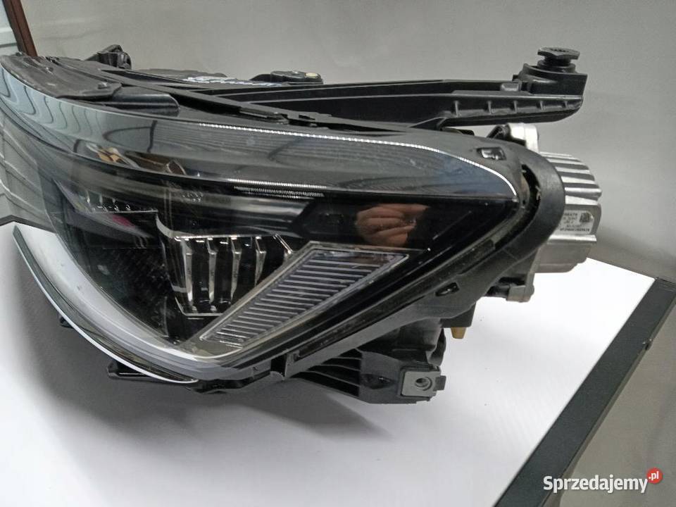 LAMPA LEWY PRZÓD PRZEDNIA VW PASSAT B8 LIFT