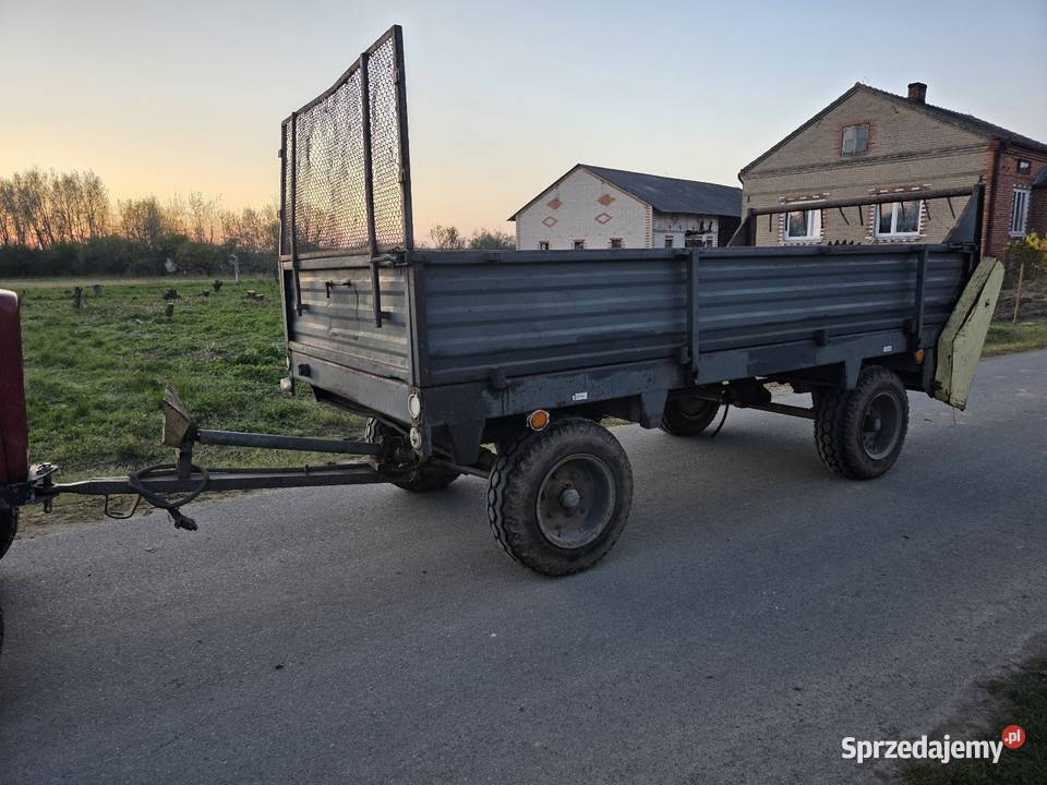 Rozrzutnik obornika dwuosiowy czarna białostocka Samborzec