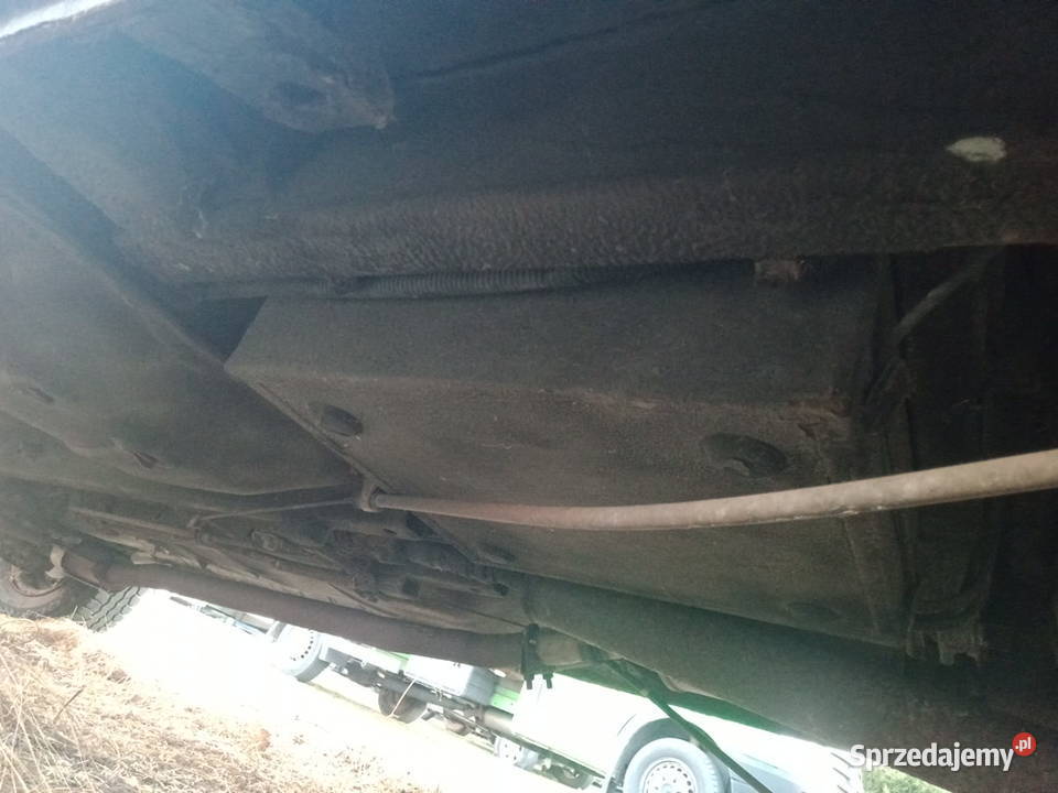 Polonez Truck Roy 16 benzyna Analog 5 drzwi uszkodzony Sieniawa