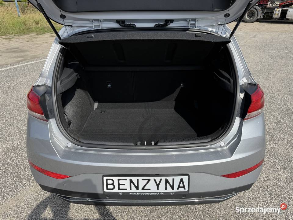 Hyundai i30 15 BENZYNA Klimatronik Nawigacja możliwa zamiana Konin