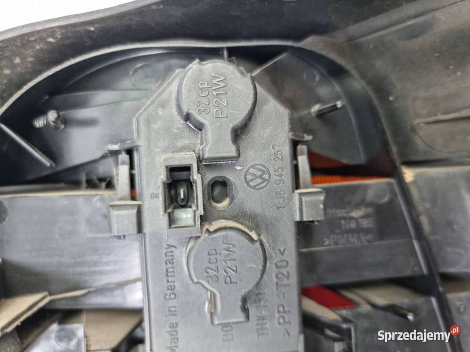 LAMPA LEWA TYŁ VOLKSWAGEN GOLF IV osobowe Pozostałe Lipno sprzedam