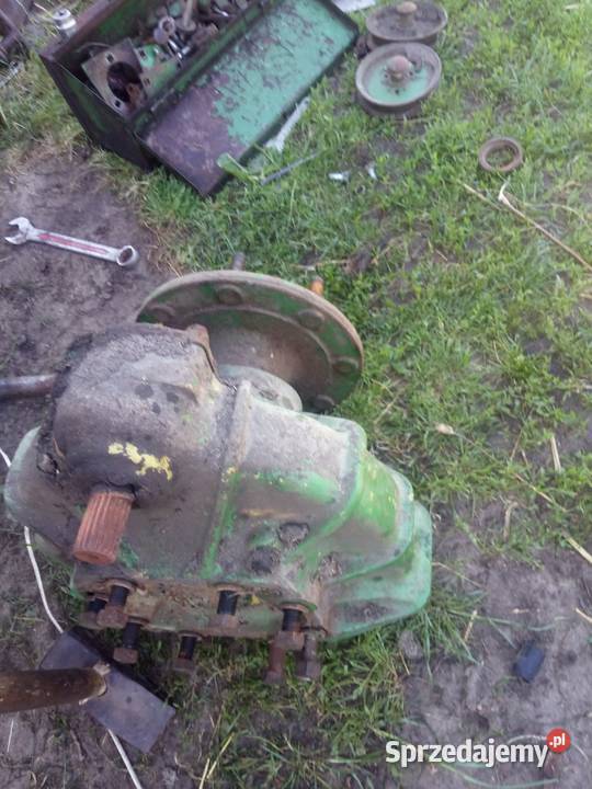 Zwolnica John Deere Wólki