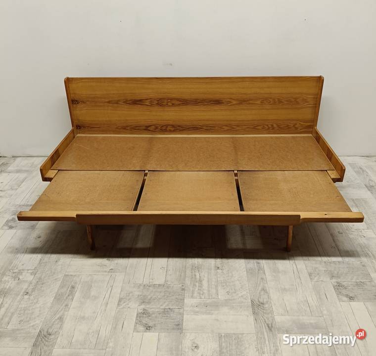 sofa kanapa rozkładana Jitona Tatra design łódzkie Radomsko