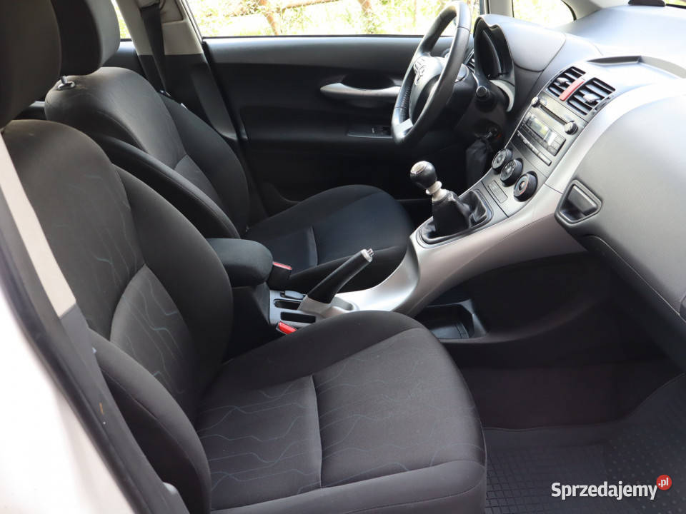 Toyota Auris 14 D4D 66KM Katowice sprzedam