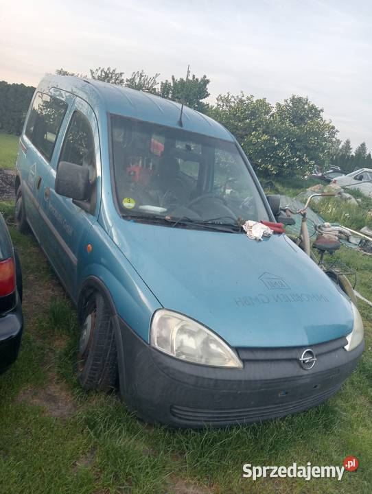 Opel combo c Niesiebędowice