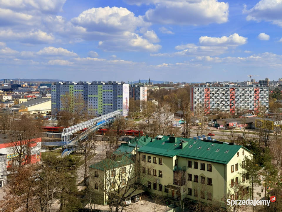 Jasne mieszkanie z loggią i szeroką panoramą świętokrzyskie Kielce