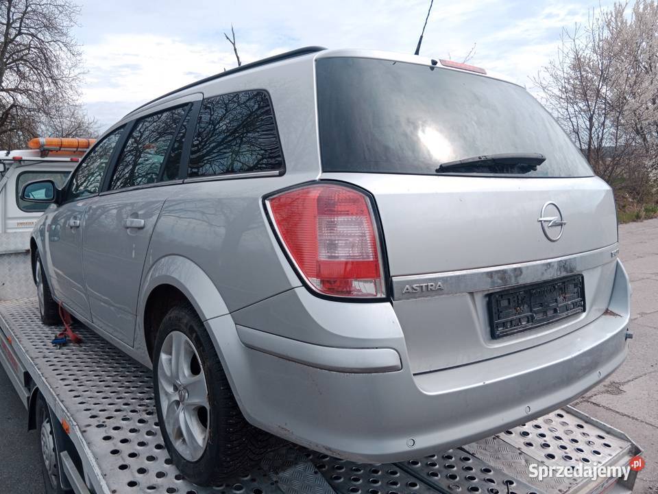 Lampy tył opel astra h Dębno