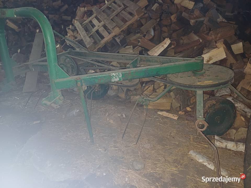 Przegrabiarka karuzelowa Burzenin