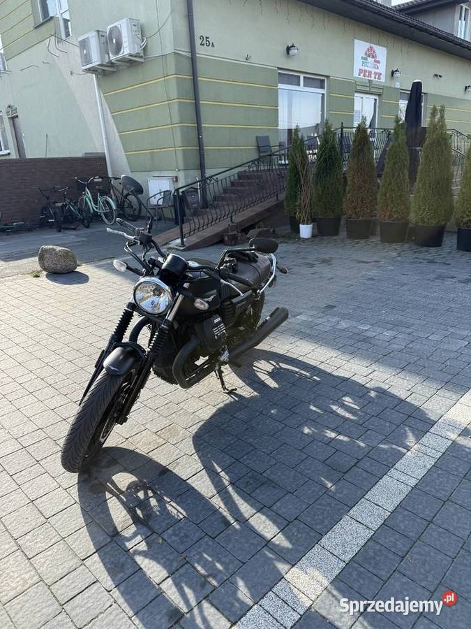 Moto Guzzi v7 stone iii 2017 Starachowice