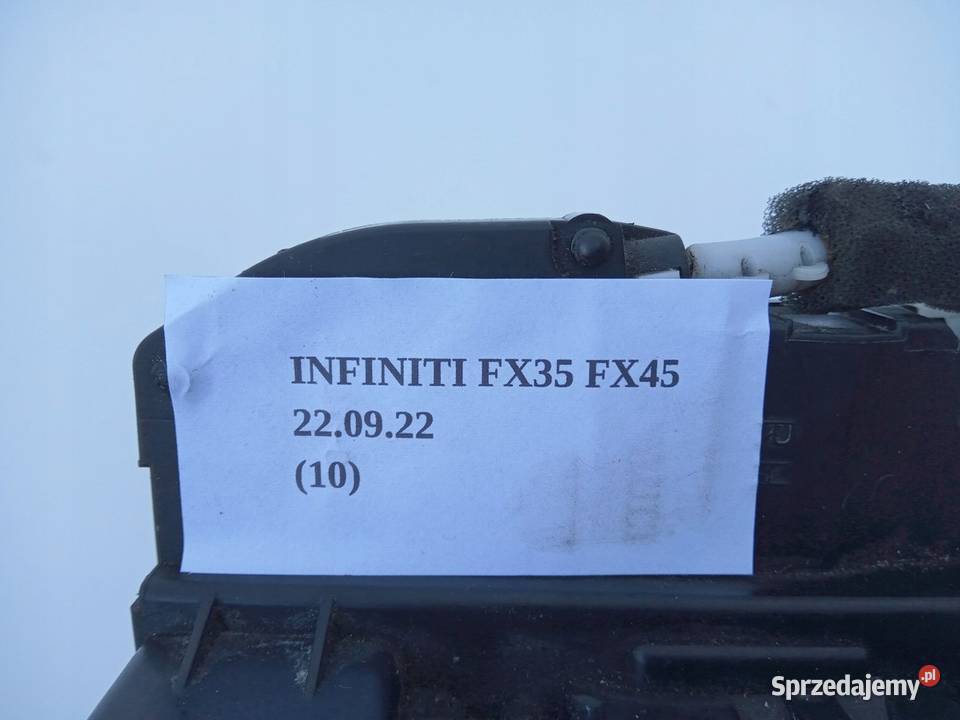 ZAMEK DRZWI PRAWY TYŁ INFINITI FX35 FX45 Nowy Tomyśl