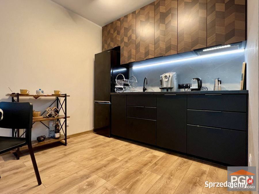 sprzedaży mieszkania Dziwnów Spadochroniarzy 16122zł/m2