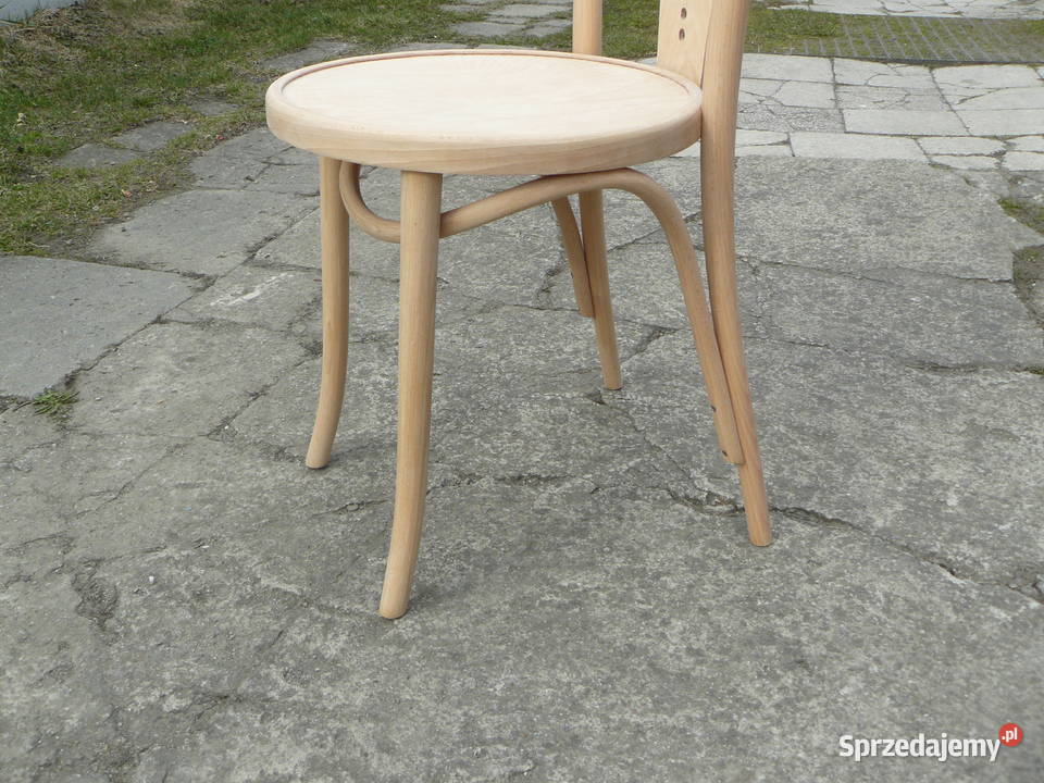 Stare krzesła gięte