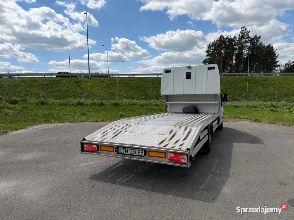 Auto Laweta 16T niski przebieg Nowy najazd Tak lubelskie