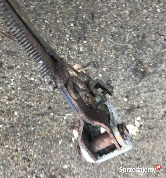 dźwignia hamulca ręcznego z mechanizmem i linką