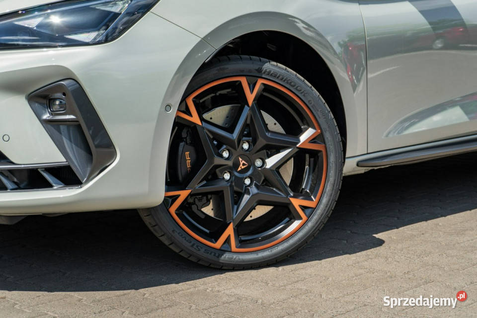 Cupra Leon Sportstourer VZ 20 TSI 333 DSG 4Drive benzyna Łódź