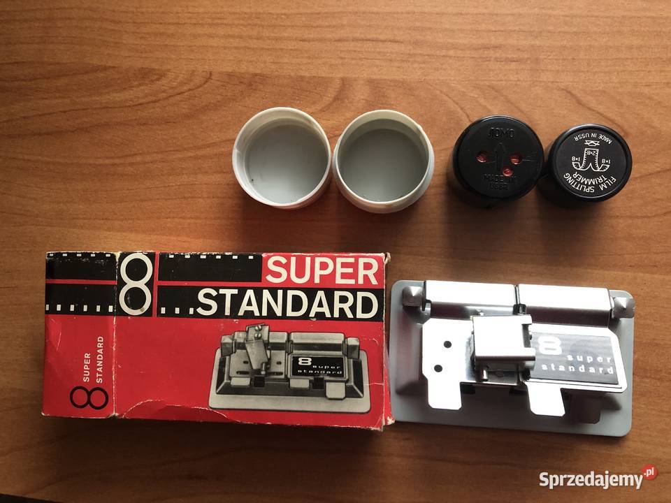 Urządzenia do cięcia i montażu filmów 8 mm i super 8 mm