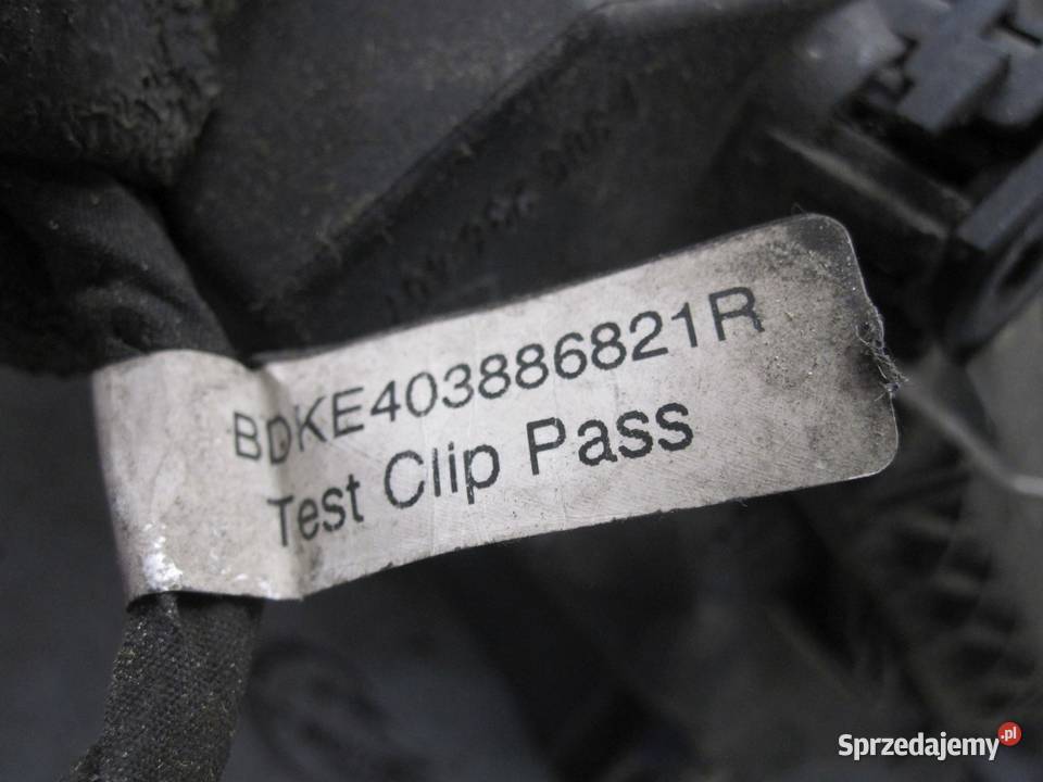 RENAULT MEGANE III 08r lampa prawa przód Kielce sprzedam