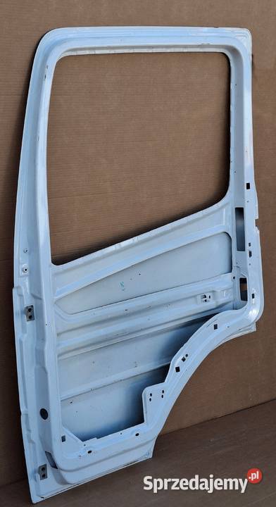 MERCEDES ATEGO DRZWI PRAWE ORYGINAŁ A9737201005 Bieleń
