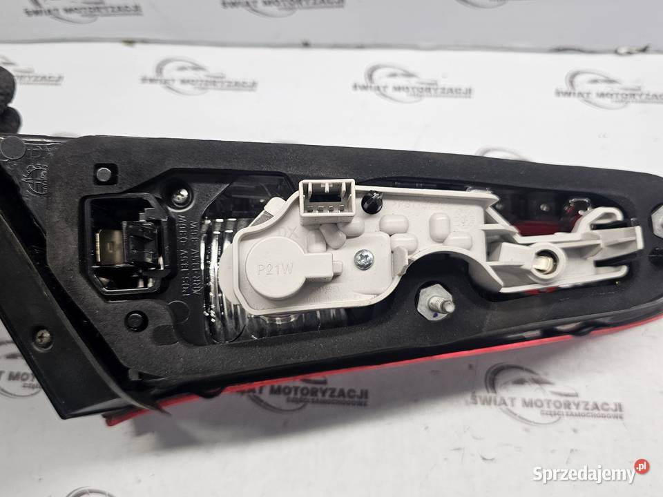 GIULIETTA LIFT 14r lampa prawa tył 50531132 sprzedam