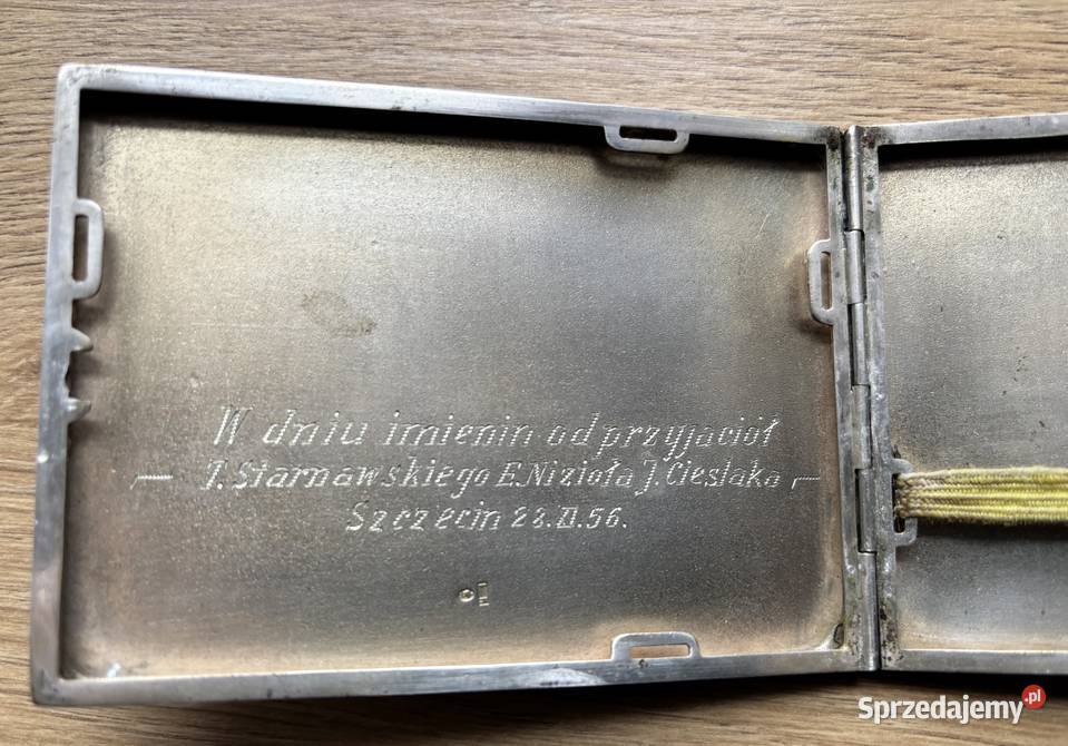 Stara srebrna papierośnica Szczecin
