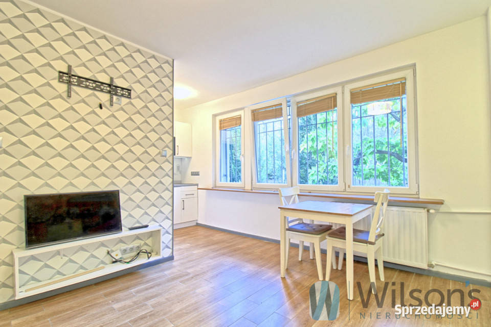 Mieszkanie Warszawa Ciasna 23m2 1 pokój sprzedam