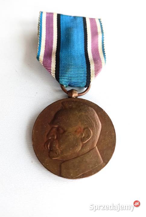 Medal dziesięciolecia odzyskanej niepodległości Militaria łódzkie