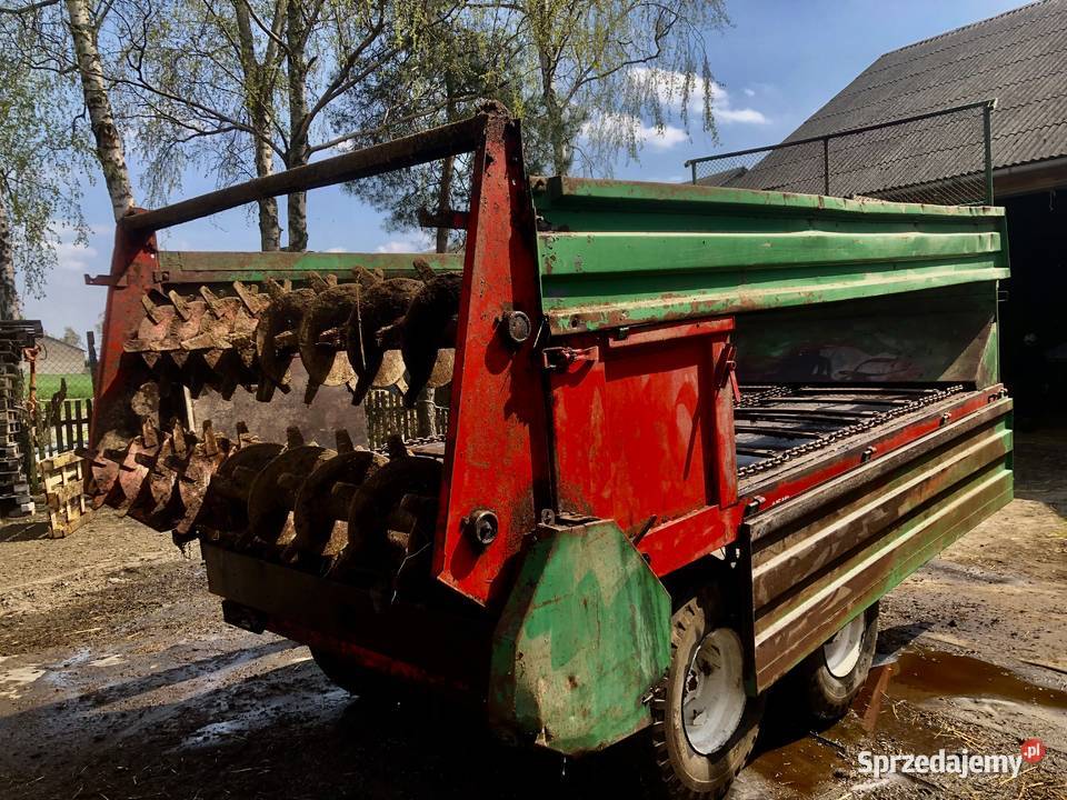 Rozrzutnik Warfama N218 8 ton nieuszkodzony Kawęczyn