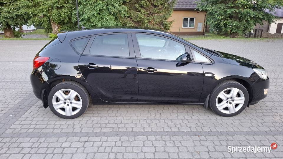 OPEL ASTRA J 14 TURBO stan sprowadzony podkarpackie