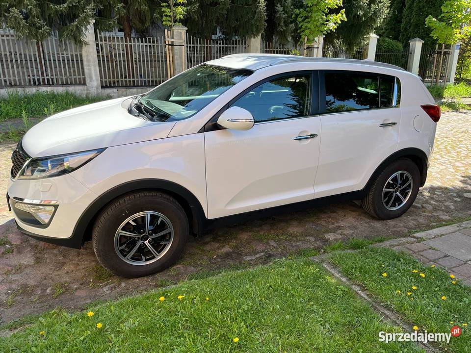 Kia Sportage 16 benzyna skóry Infinity prywatnie benzyna