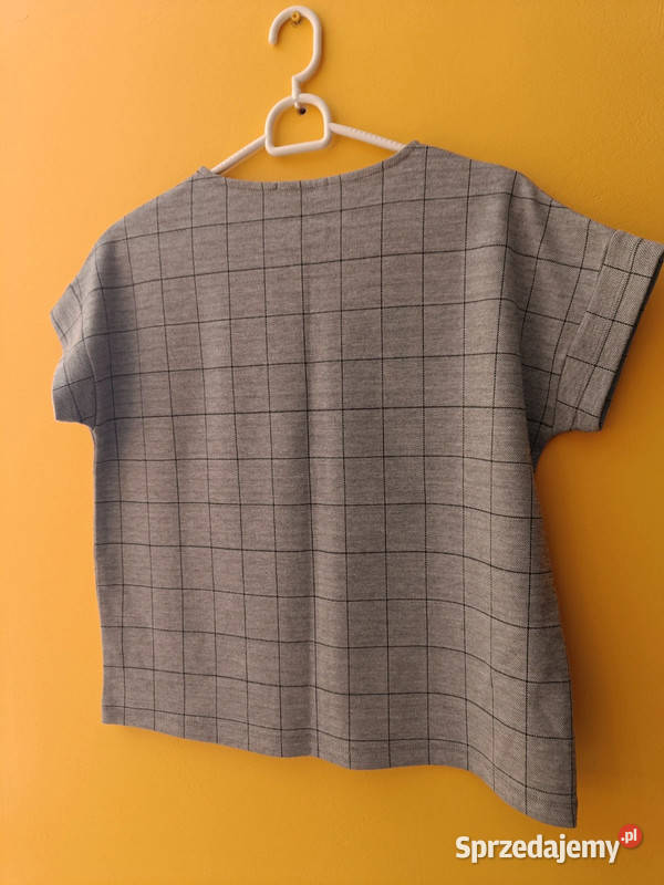 Szara bluzeczka tshirt w kratkę z krótkim Rozmiar 38(M)