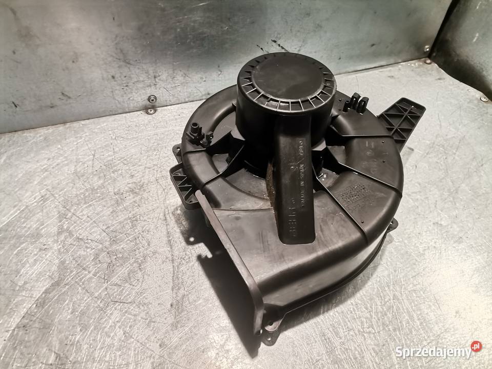 WENTYLATOR NAWIEWU VW POLO IV 9N Części samochodowe Nowy Sącz