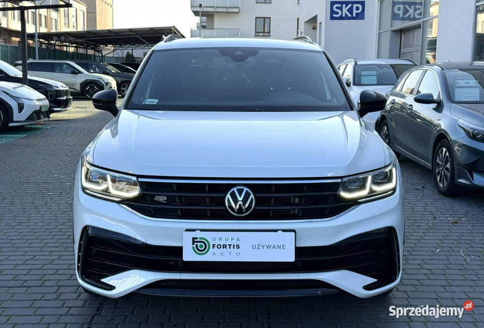 Volkswagen Tiguan 15 TSI RLINE serwisowany w ASO kujawsko-pomorskie Toruń sprzedam