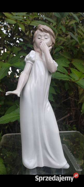 DUŻA FIGURKA NAO LLADRO DZIEWCZYNKA ZIEWAJĄCA Pabianice sprzedam