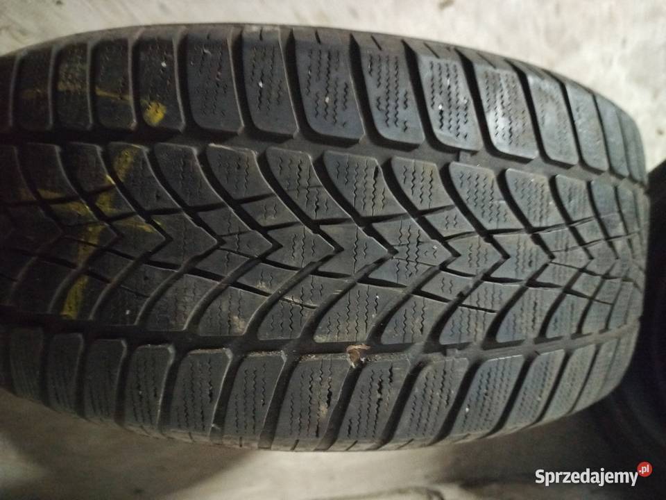 OPONY DUNLOP SP WINTER 4D 22550 R17 KOMPLET Samochodowe