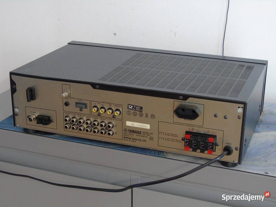 Amplituner Yamaha RX700 ładny i sprawny 420 wat Jasło